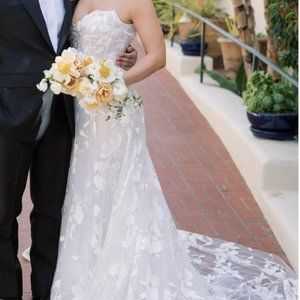 Monique Lhuillier Celestina Wedding Gown